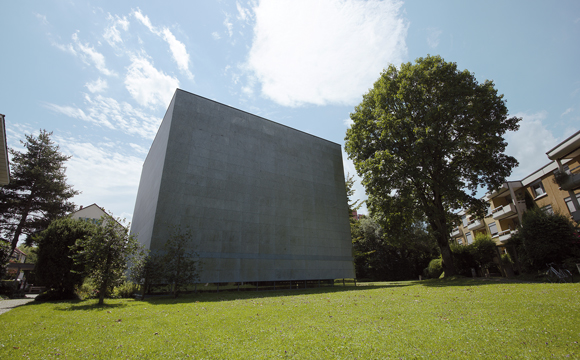 Andreaskirche-Monolith-Park-Archiv-kk3